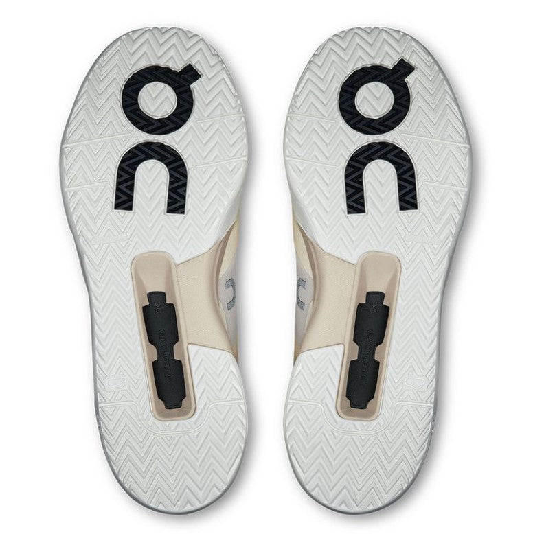 On Men's The Roger Advantage Pro Tennis Shoes
