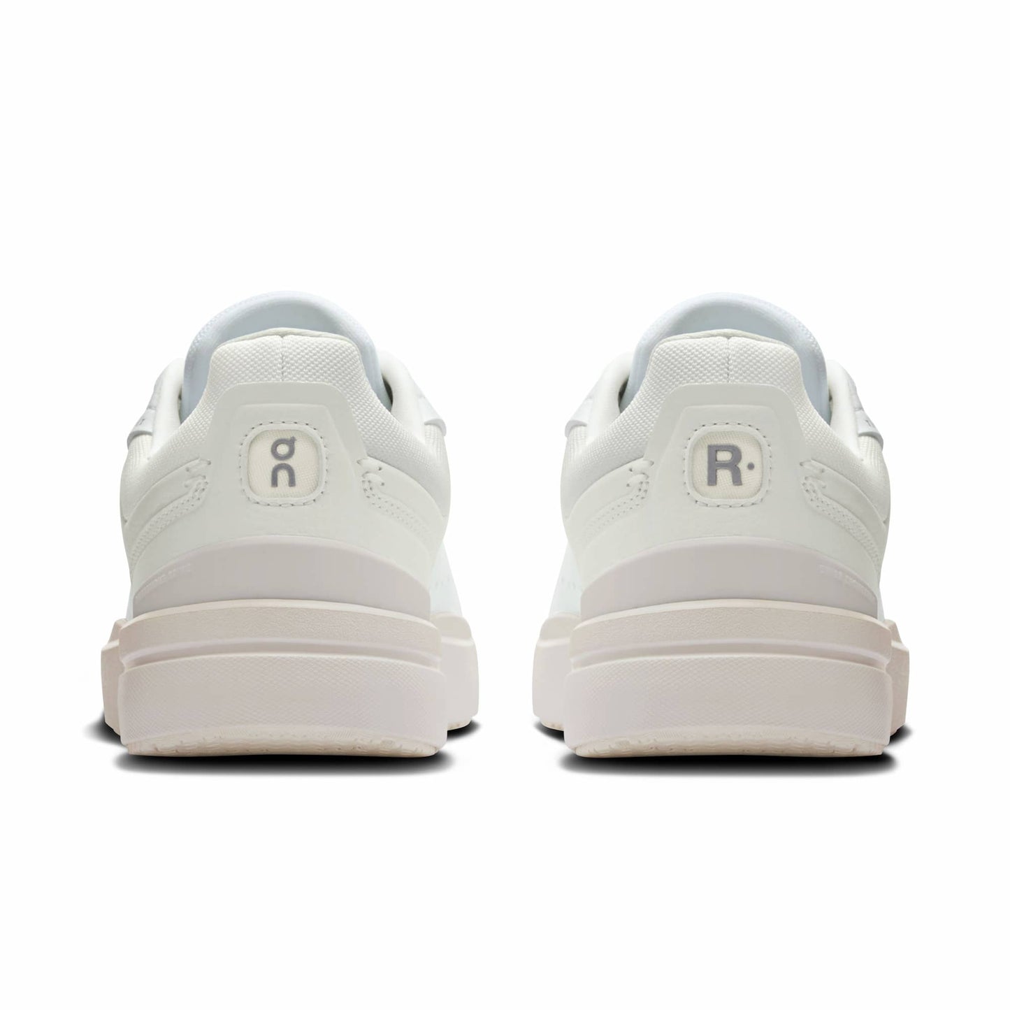 On Women's The Roger Advantage 1 Shoes