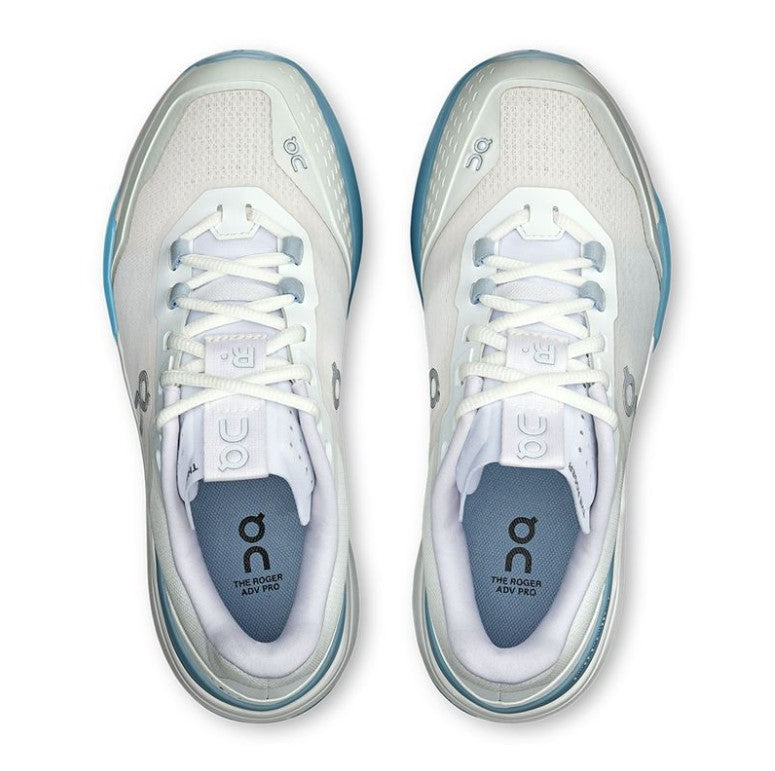 On Women's The Roger Advantage Pro Tennis Shoes